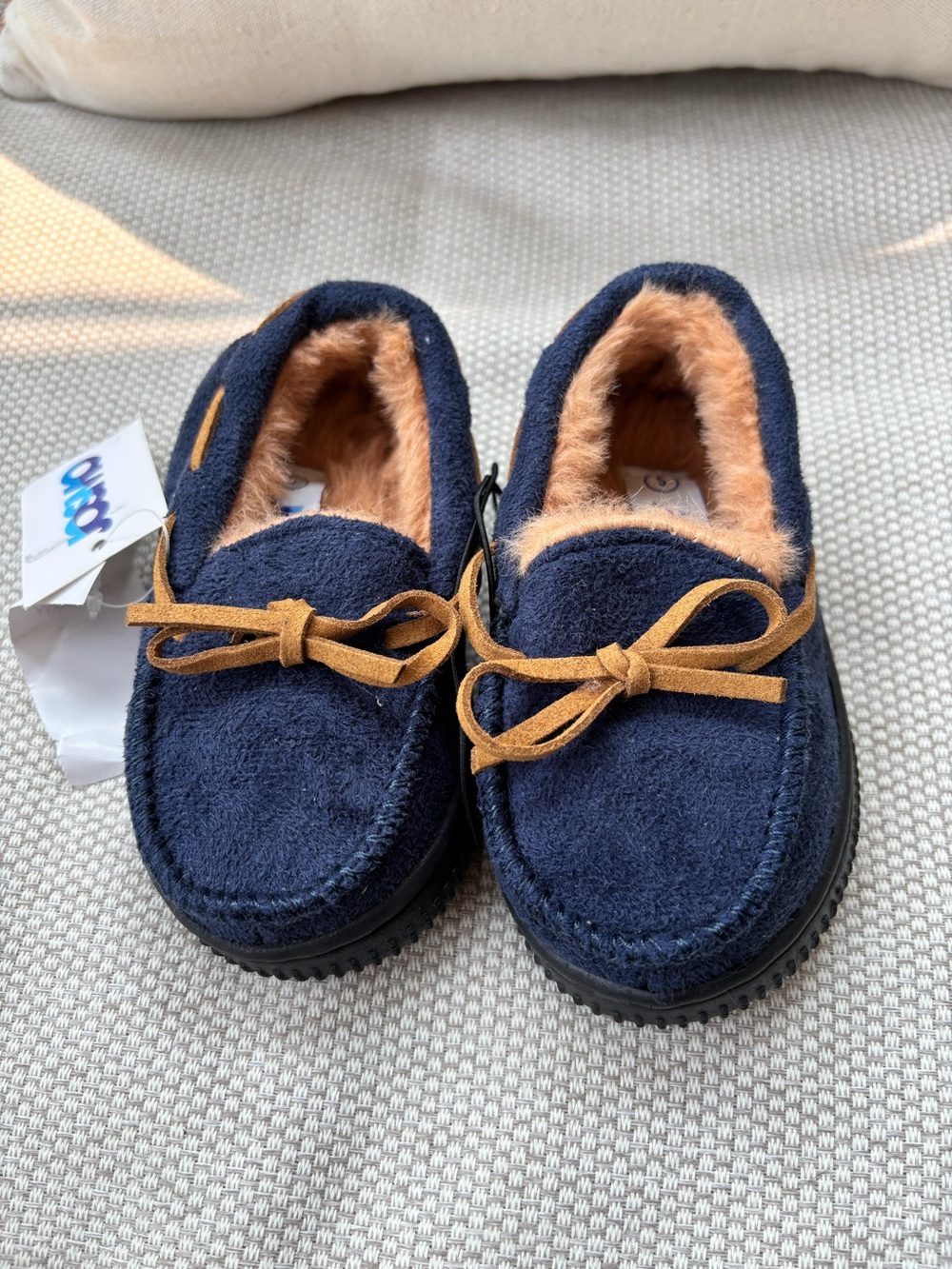 NWT JOSMO Infant slippers. Size 5M